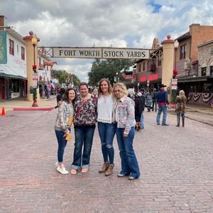 Meet your Posher, Ellen